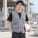 Áo ghi lê bảo hộ túi hộp tiện dụng vải kaki màu xám ghi cho đội kỹ thuật trên người mẫu Việt Nam